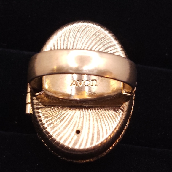 Vintage Avon Pearl Perfume Poison Cocktail Ring "Ring of Pearls" Adjustable - Picture 6 of 6